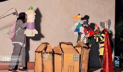 اجرای «زق زقو ۴۰۰ در آسمان ایران» در دزفول اجرای «زق زقو ۴۰۰ در آسمان ایران» در دزفول