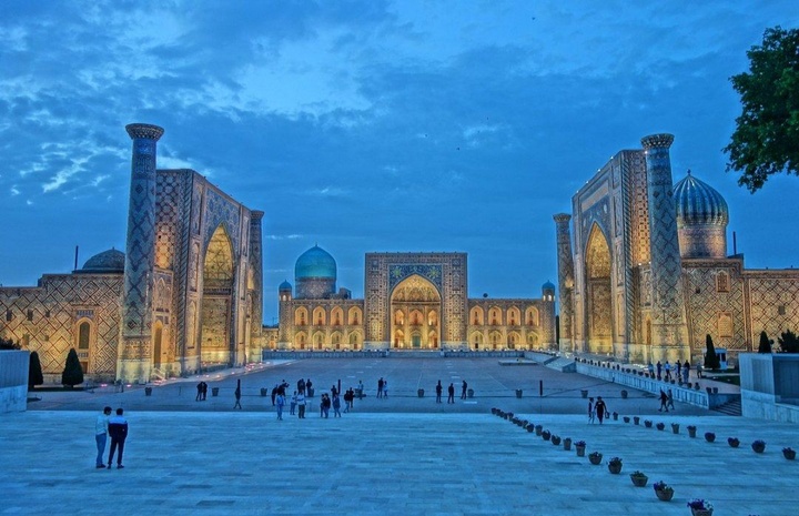 ازبکستان برند گردشگری خود را در بازار کشورهای بنلوکس معرفی کرد/ جاده ابریشم محور تازهترین برنامه ترویج گردشگری در اروپا ازبکستان برند گردشگری خود را در بازار کشورهای بنلوکس معرفی کرد/ جاده ابریشم محور تازهترین برنامه ترویج گردشگری در اروپا
