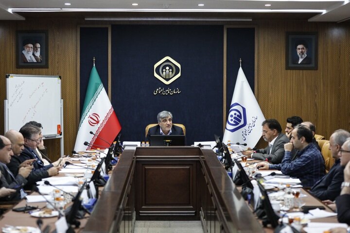 مدیران تامین اجتماعی برای پزشک خانواده جلسه گذاشتند مدیران تامین اجتماعی برای پزشک خانواده جلسه گذاشتند