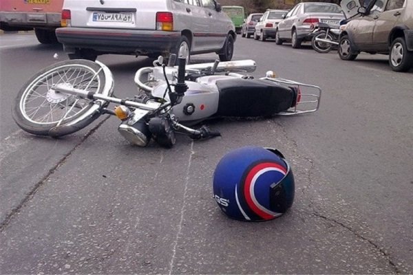 برخورد شدید دو موتورسیکلت در اصفهان ۴ مصدوم داشت برخورد شدید دو موتورسیکلت در اصفهان ۴ مصدوم داشت
