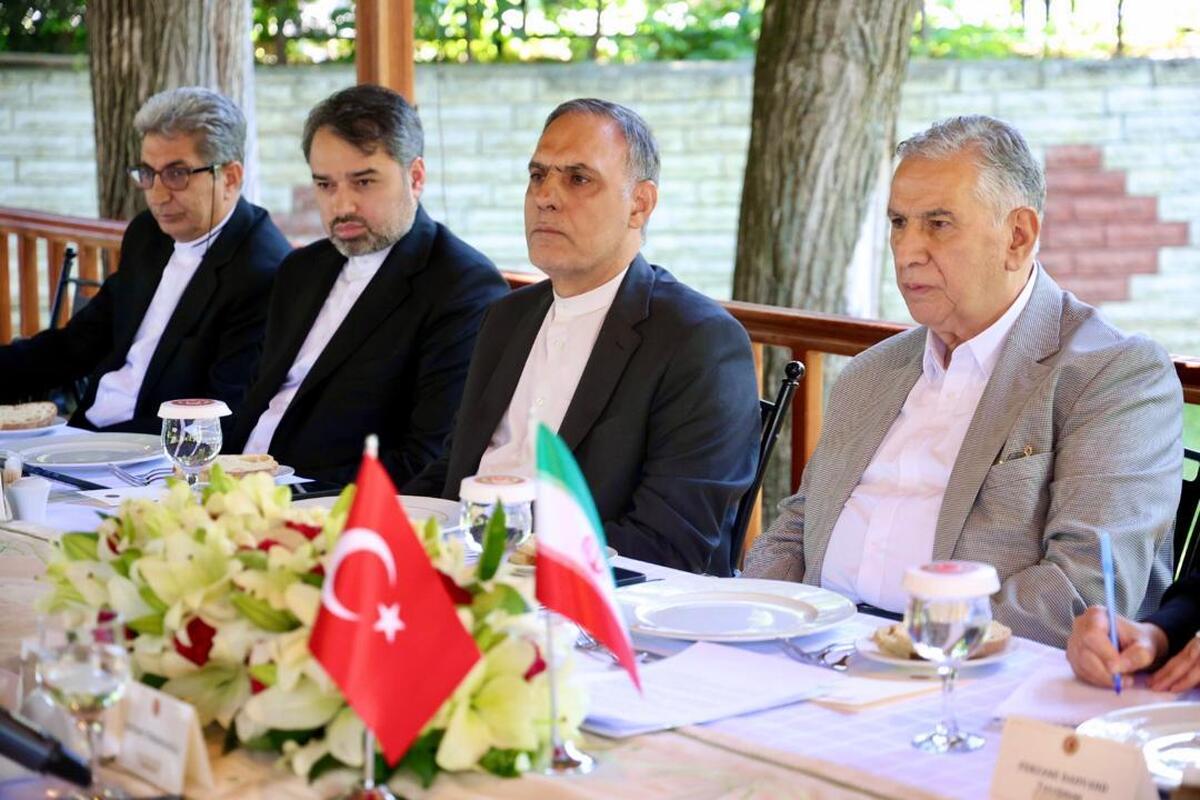 هدفگذاری تجارت ۵۰ میلیارد دلاری ایران و ترکیه در دستور کار دو کشور هدفگذاری تجارت ۵۰ میلیارد دلاری ایران و ترکیه در دستور کار دو کشور