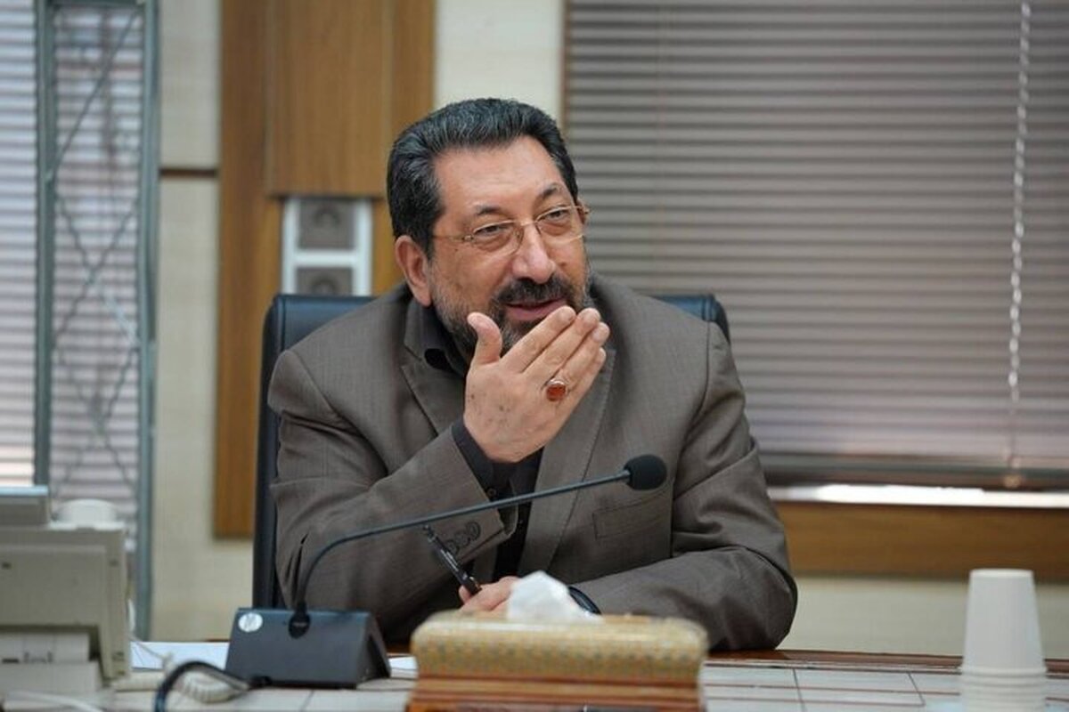 وزیر صمت: دولتمردان باید مسیر رهبر شهید را ادامه دهند وزیر صمت: دولتمردان باید مسیر رهبر شهید را ادامه دهند