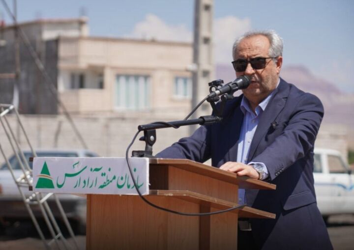 سیاست دولت، توسعه خدمات و حمایت از فعالان اقتصادی منطقه آزاد ارس است سیاست دولت، توسعه خدمات و حمایت از فعالان اقتصادی منطقه آزاد ارس است