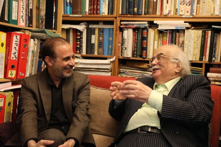 تمام عشقم رادیو است/ روایت بیش از شش دهه همراهی با رسانهای که با زندگیام عجین شده است تمام عشقم رادیو است/ روایت بیش از شش دهه همراهی با رسانهای که با زندگیام عجین شده است