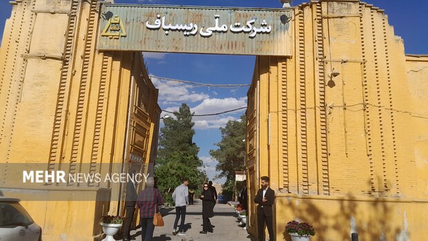 طغیانی: نگرانم در ریسباف حاشیه بر متن غلبه کند؛ برنامه احیا شفاف شود طغیانی: نگرانم در ریسباف حاشیه بر متن غلبه کند؛ برنامه احیا شفاف شود
